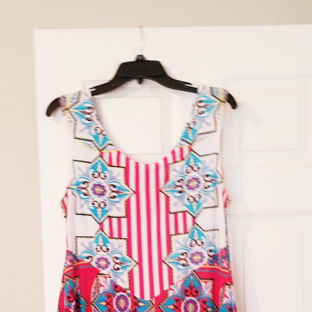 Curvy Lily top
